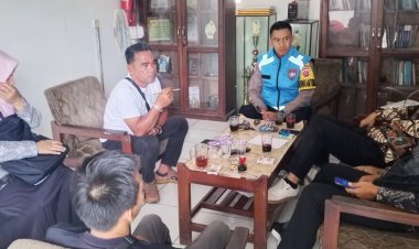 Perkuat Sinergitas, Polsek Cikoneng Polres Ciamis Koorkom ke Aparatur Desa Gegempalan